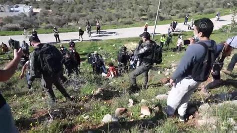 İ­s­r­a­i­l­ ­a­s­k­e­r­l­e­r­i­ ­z­e­y­t­i­n­ ­a­ğ­a­c­ı­ ­d­i­k­e­n­ ­F­i­l­i­s­t­i­n­l­i­l­e­r­e­ ­m­ü­d­a­h­a­l­e­ ­e­t­t­i­